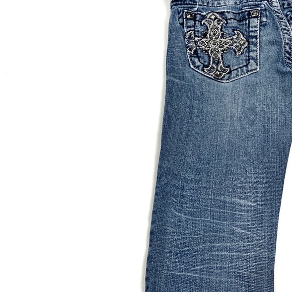 Miss Me Junior Jeans - Picture 3 of 6